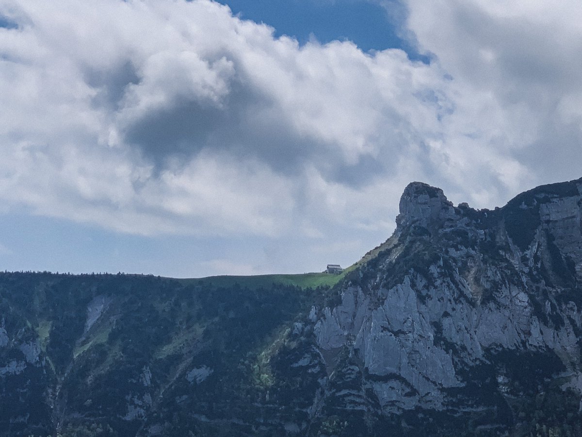i_TcSw's tweet photo. #staubern #Alpstein https://t.co/Eqay3UrNBM