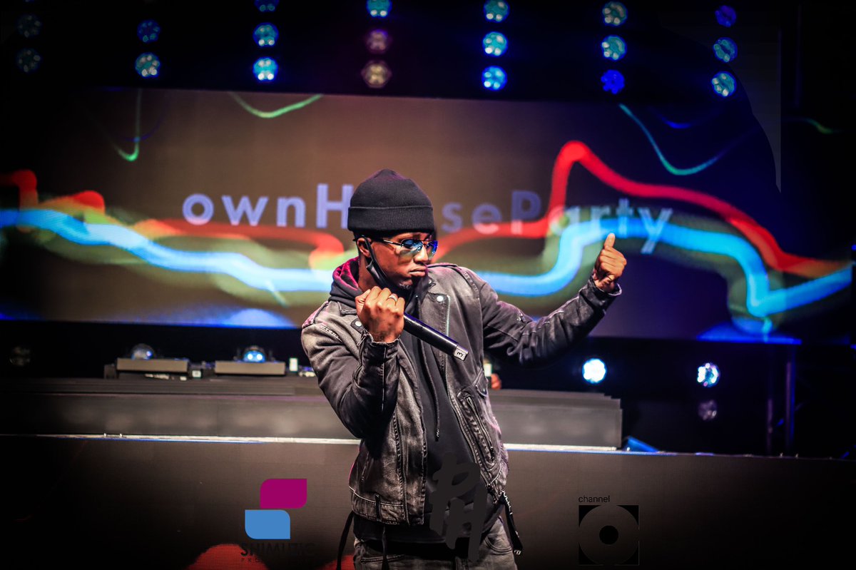 MansNotCorrupt1's tweet photo. Retweet if u agree Emtee's music has content👌🏾@emteethehustla 

Emtee the Soul healer😭
Emtee the Soul Searcher🙌🏾
Emtee the Content holder🤞🏾
Emtee the hit maker👌🏾
Emtee the Hustler 💪🏾
Emtee the Goat🐐 

#LockdownHouseParty
#SingleAndMingle
#OneNightWithMyEx
#LockdownHouseParty https://t.co/lYjcFJbg7F