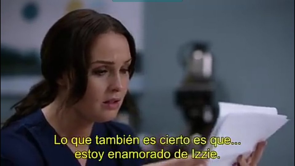 loveforrobbins's tweet photo. Como llorar con 4 imágenes https://t.co/7D1kq8py8E