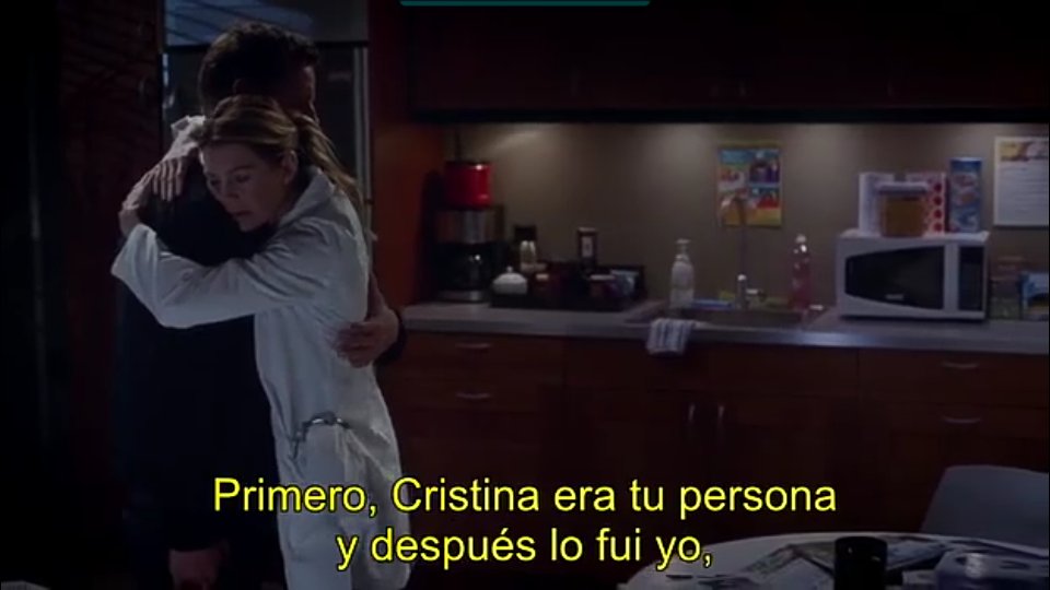 loveforrobbins's tweet photo. Como llorar con 4 imágenes https://t.co/7D1kq8py8E