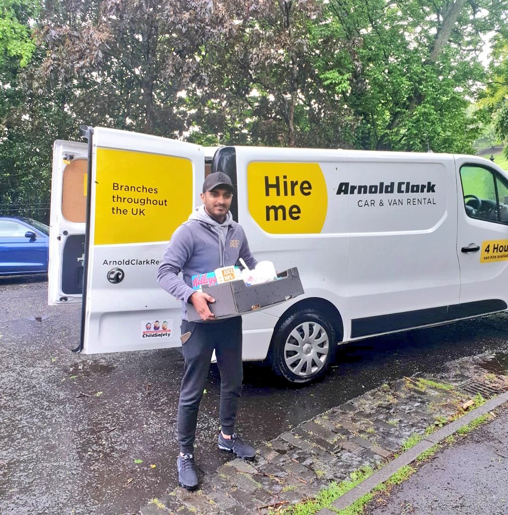 It's #VolunteersWeek! #SikhFoodBank delivered 5000 meals this week to families in need. I'm proud to volunteer with amazing people &amp; support our communities during these difficult times #ThereWithYou #COVID19