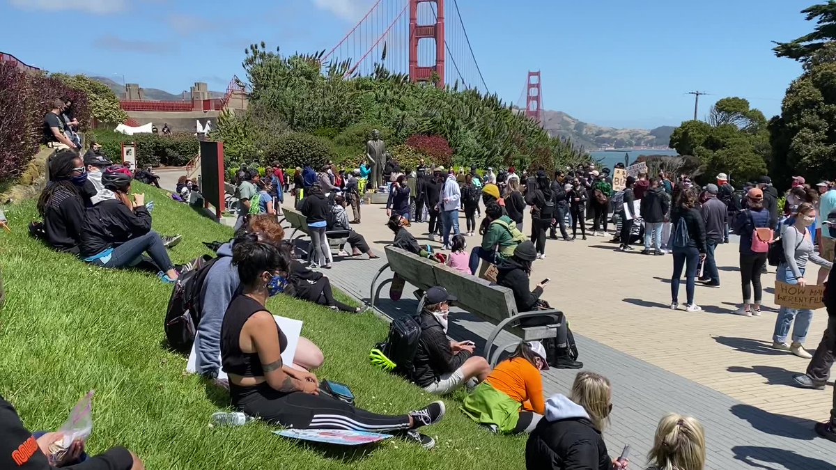 kron4news's tweet photo. HAPPENING NOW: Thousands are marching across the Golden Gate Bridge today to show their support for #BlackLivesMatter. https://t.co/8Ew6xmwpvh https://t.co/jOz2YDGCXK