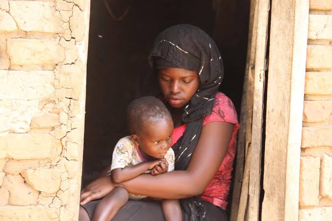 RSA_Awards's tweet photo. Corona Virus has come with different challenges especially girls, women and youth....For the girls in particular it's sad that, teenage pregnancies are on the rise, we are requesting Government and Human rights advocates to look into the issue.@MinistryOfLabo2,@KagutaMuseveni, https://t.co/1UjmrJKiES