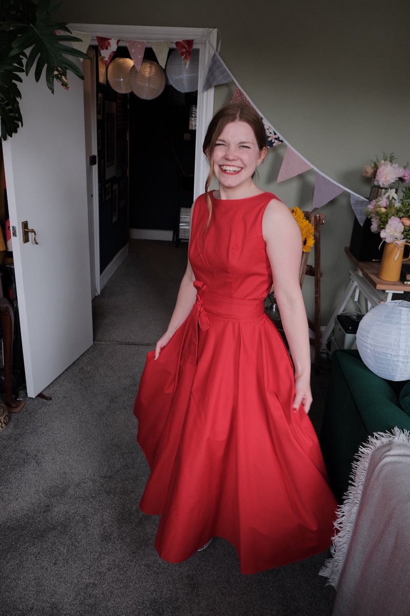 LibbyPageWrites's tweet photo. Today was supposed to be our wedding day. We baked a cake, decorated our flat, got dressed up and Skyped with our families. It wasn’t the day we’d hoped for but I’m feeling very grateful ❤️#lockdownwedding #unweddingday #nearlymarried https://t.co/FD3U19Fp0x