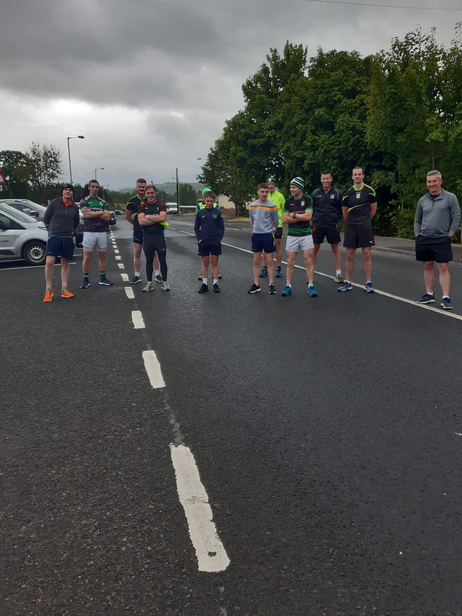 8 down, 4 to go!! Big thank you to everyone who turned out to help push the lads on. They will be starting their next run from the pitch at 12am! 

If anyone would like to donate they can do so here - gofundme.com/f/4x4x48challe…