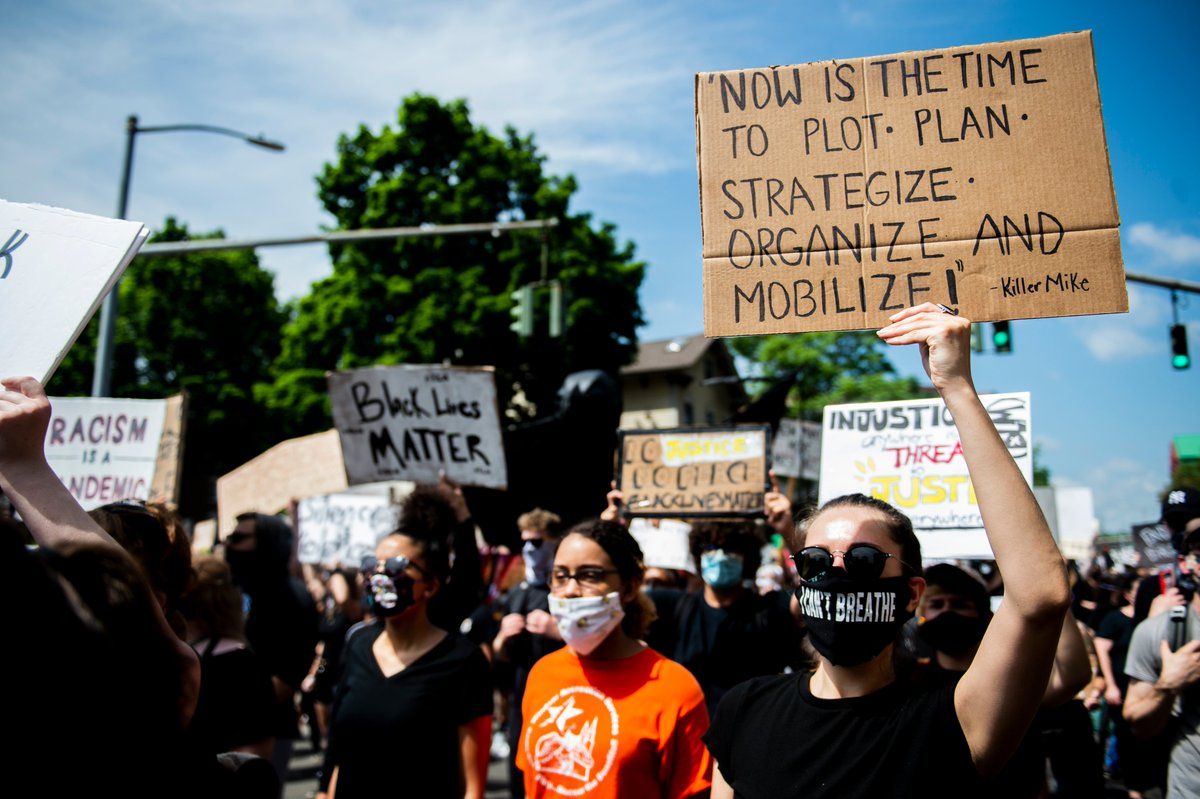 kassifilkins's tweet photo. scenes from today's hartford protest(s) 1/2 https://t.co/a2eD7X7Qq7