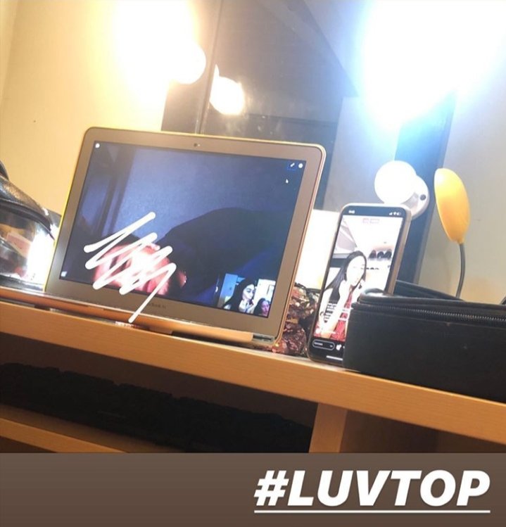 itsmemjtots's tweet photo. were happy for you @ZeinabHarake11
#luvtop https://t.co/Z5ggxDMVf5