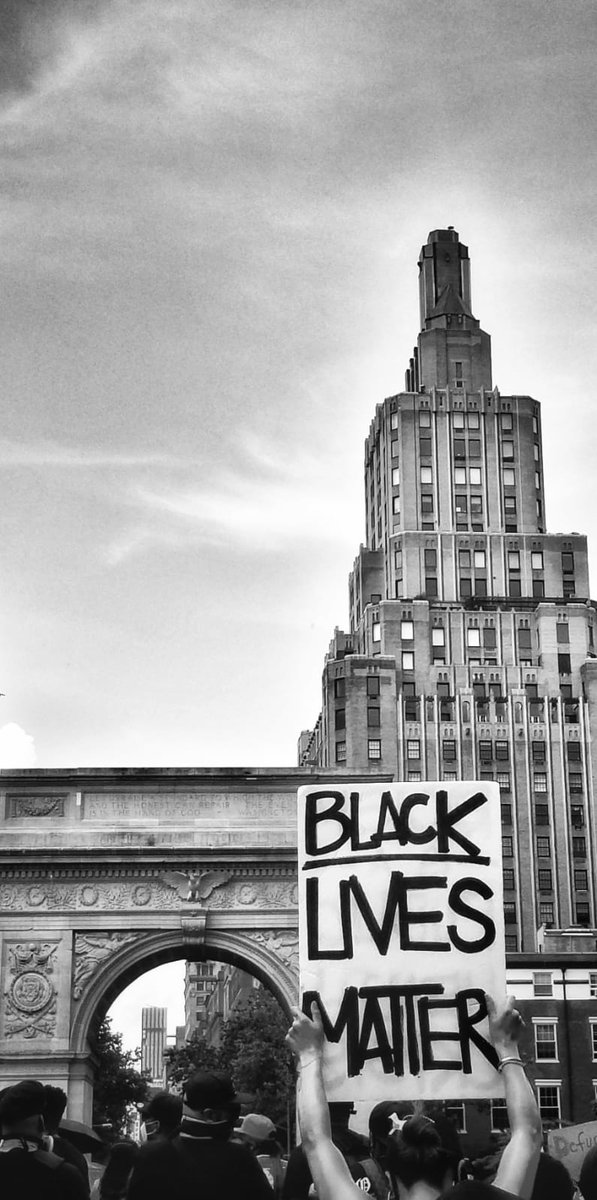 KLatif's tweet photo. Washington Square Park bore witness today.  #blacklivesmatter 

(C) my wife https://t.co/6nZOvhptsM