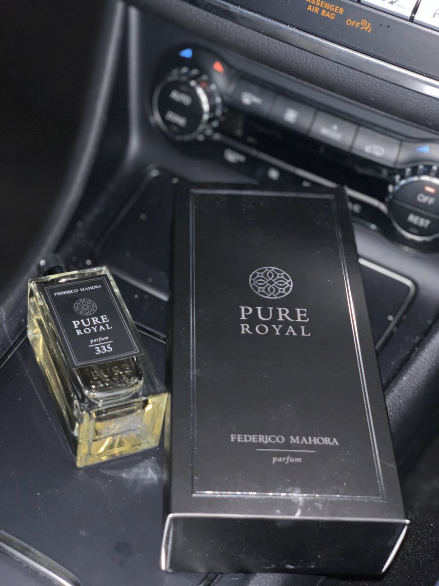 eightyeightuk's tweet photo. Treat yo self to a Tom Ford - Oud Wood perfume 😍 You should always smell good even during lockdown 😉 https://t.co/oyJ2B09Nun