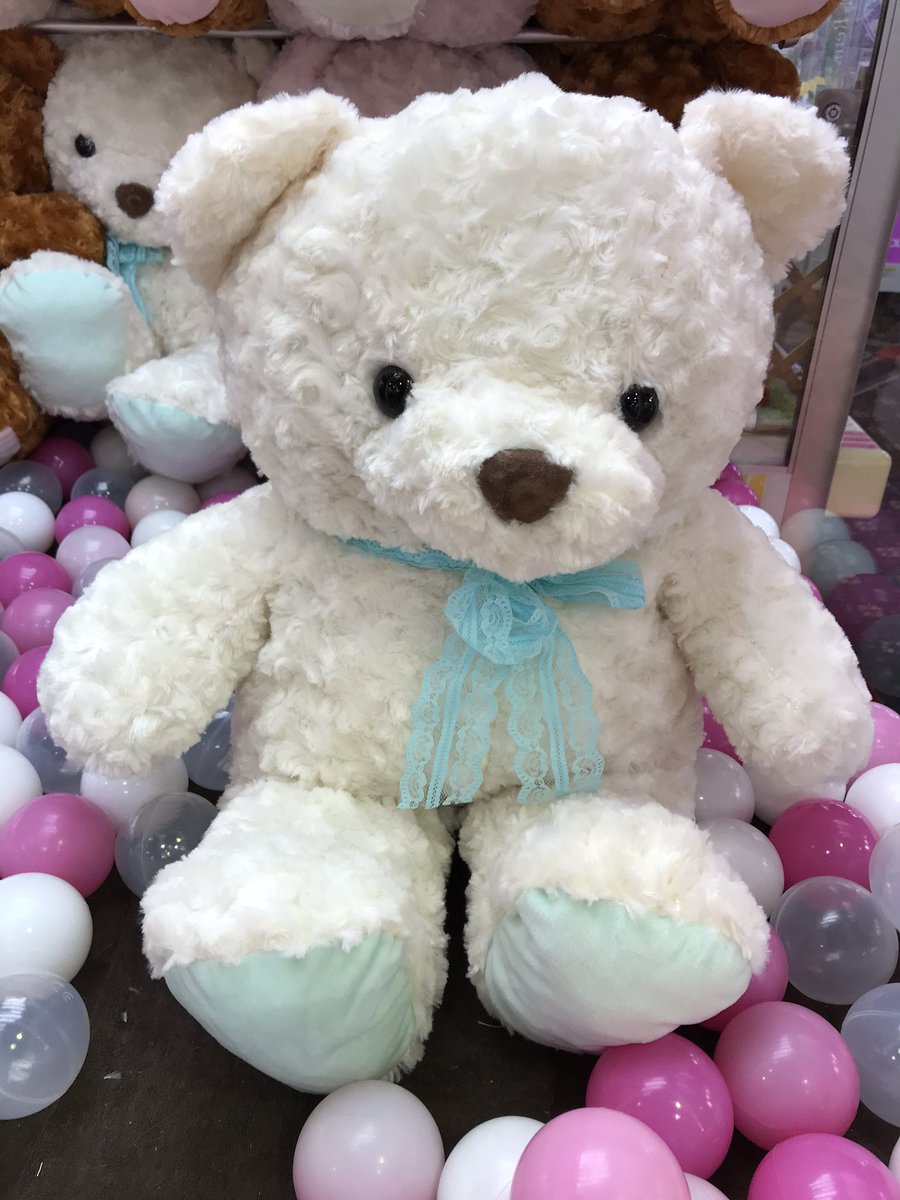 ট ইট র シルクハット津田沼 こっちも人気なんです ラブリーローズベア もう一つあります こちらはかわいいレースがアクセントの フェアリーレース のおっきなぬいぐるみです 大正浪漫 のデザインと合わせてgetしてみては