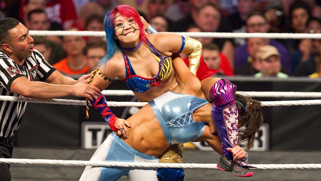 WWE's tweet photo. FULL MATCH: @WWEAsuka looked to continue her reign as #WWENXT #WomensChampion in an epic rematch against @itsBayleyWWE at #NXTTakeOver: Brooklyn II https://t.co/vyl51mWhRp https://t.co/h6HyV2Z0EE