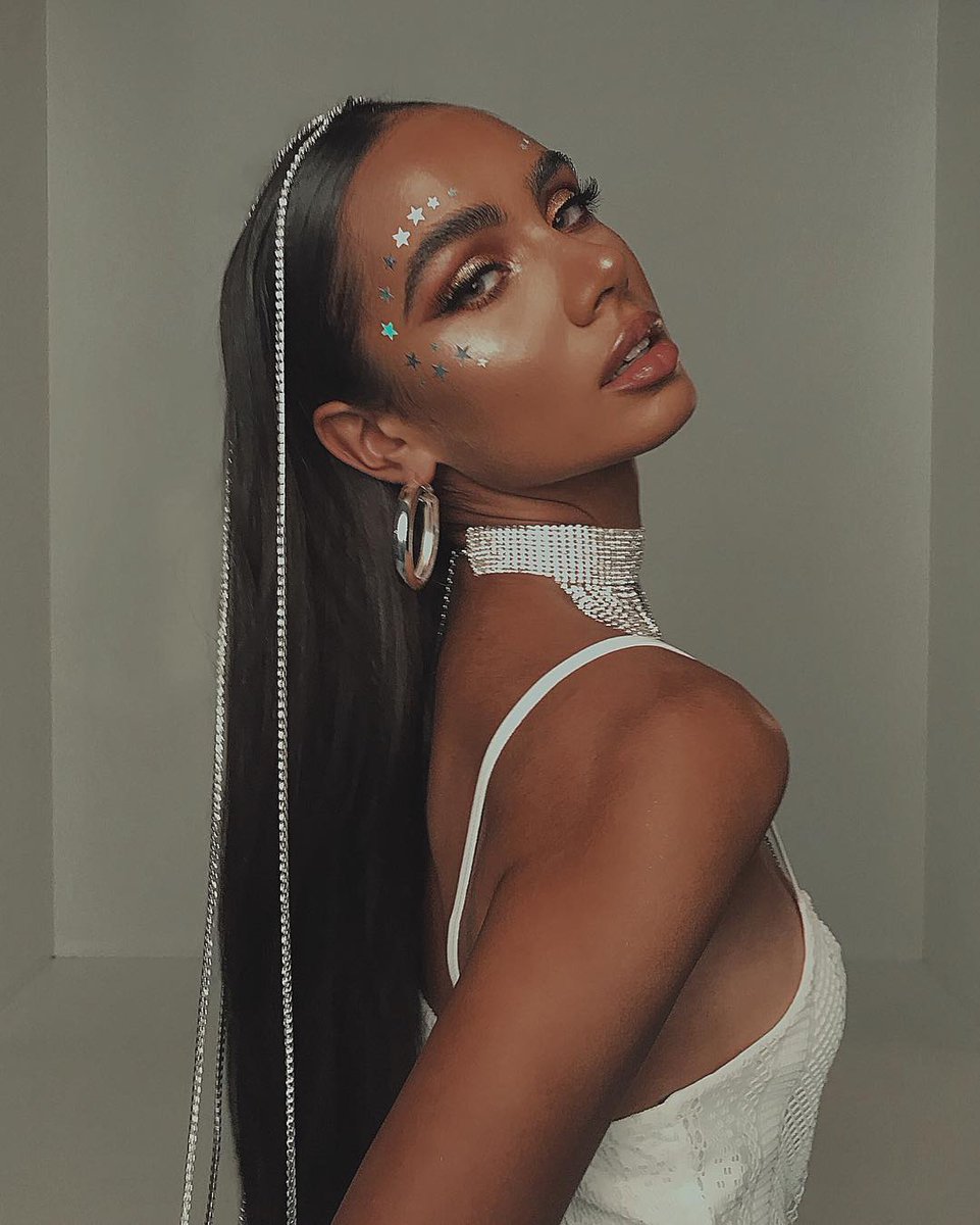 emmeline. tweet media