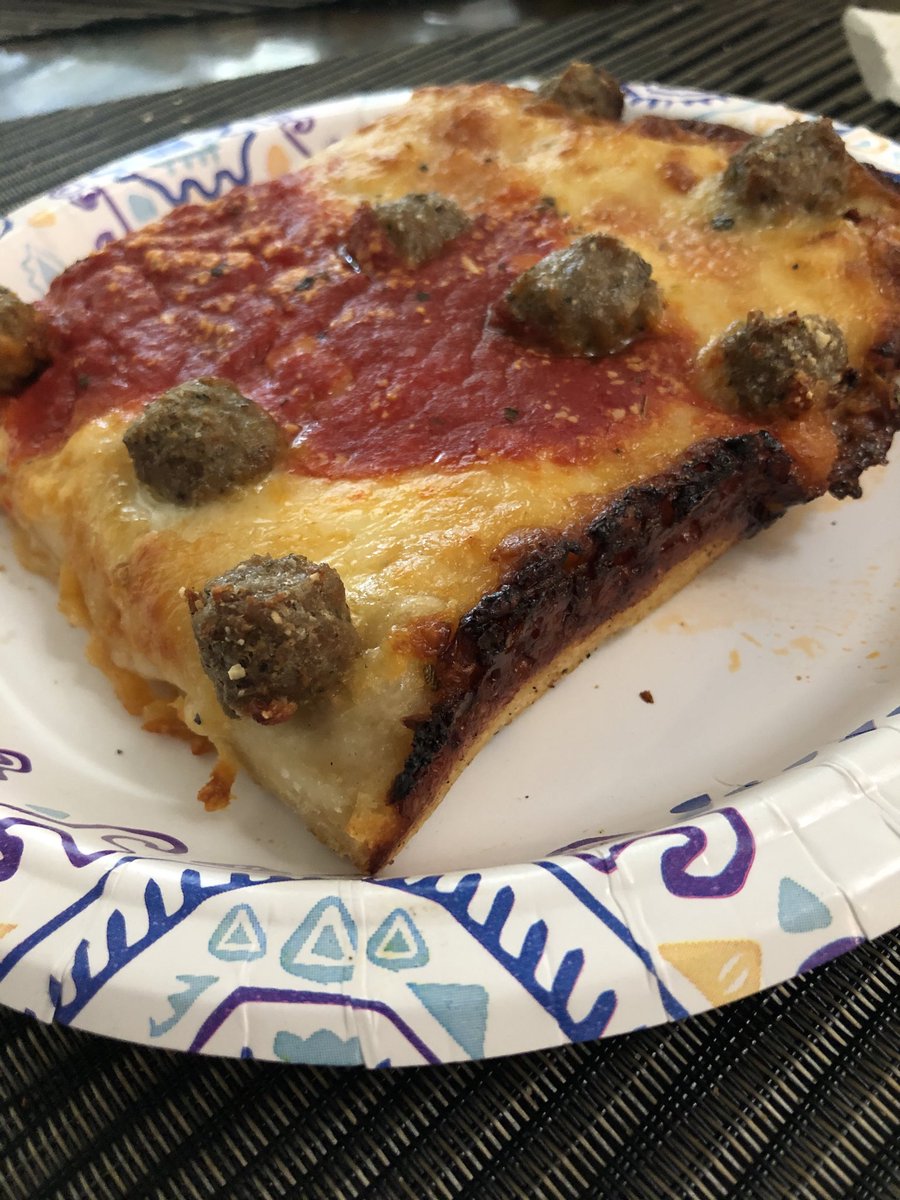 worstpizza's tweet photo. One of the best slices we have had at a new place in a while. Thanks to @antvultaggio and Mamma Mia’s on the Beach in Lake Worth Beach for this special pie! Review to follow soon! https://t.co/TiKnNUORde