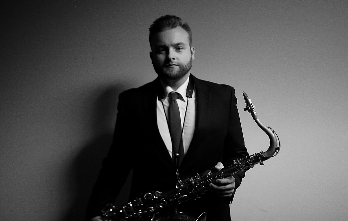 futurejazzkc's tweet photo. UMKC Conservatory Adjunct @subtlestreet will be on the team this summer as well! His debut album, Vision, was released under his independent artist label SubtleStreet Records in 2018. It went top 40 of the iTunes Jazz Charts, and as an Amazon best-seller.

https://t.co/vkkJLSkPI0 https://t.co/SpPG2QtrGI