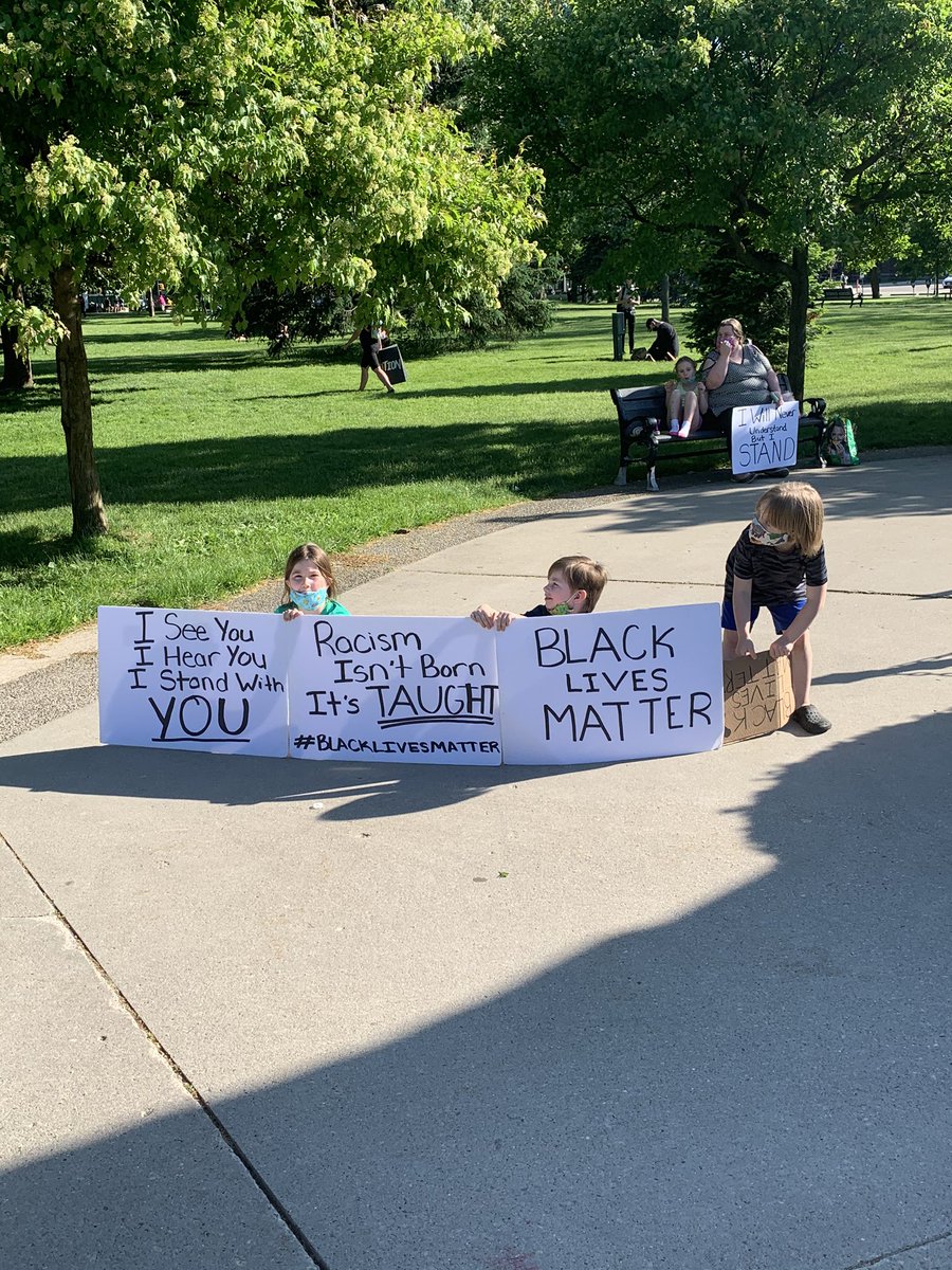 nicholslab1's tweet photo. #BlackLivesMatterlondon #marchforchange #marchforFloyd #endracism https://t.co/qz4hIdgMEv