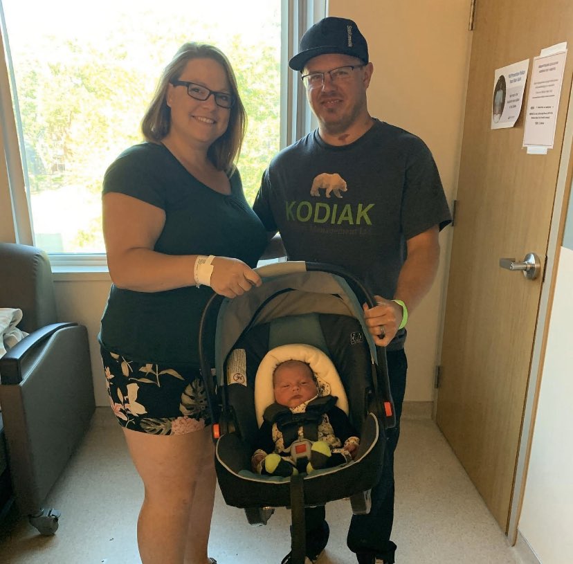Kodiak_Property's tweet photo. 🎉 🎉 Kodiak is proud to announce a new cub to the family den. Welcome to the world Deacon.
Leonard Deacon Jean Strass born June 4th at 4:00am! Weighing in at 9 lbs 9 oz and 22 inches long! Congrats @kmostrass @mstrasstown 🎉 🎉 #nicetee #alwaysreppin https://t.co/EiIq0jQPYi