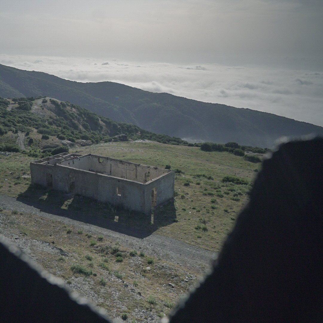 raoufbeingmoor's tweet photo. #Chrea national park is at 1500m altitude, known for its #AtlasCedar forests, 1h drive from capital #Algiers.
There are many beautiful chalets scattered in the woods, mainly belonging to wealthy industrial families from #Alger and #Blida.
There's also 3 small hotels. https://t.co/rMz1DOZ57s