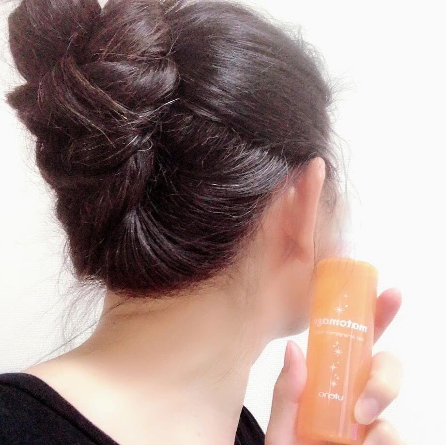 きりとび マトメージュ アレンジウォーター は日常使いにも超便利 固めないワックスウォーター シュッシュとスプレーするだけ 髪の毛がしんなり扱いやすく自然にまとまるの 梅雨時期湿気対策にも マトメージュ まとめ髪アレンジウォーター きりとび マトメージュ アレンジウォーター は日常使いにも超便利 固めないワックスウォーター シュッシュとスプレーするだけ 髪の毛がしんなり扱いやすく自然にまとまるの 梅雨時期湿気対策にも マトメージュ まとめ髪アレンジウォーター