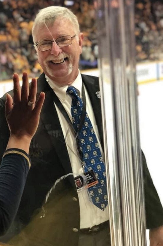 TheMaranda's tweet photo. My most meaningful memories from being an ice girl are more than the games, they are the people who make Smashville special. Dave Peterson was one of those people. He always had a smile on his face- always. He was my friend &amp; I will miss him.💛 https://t.co/6Hny62m7wk
