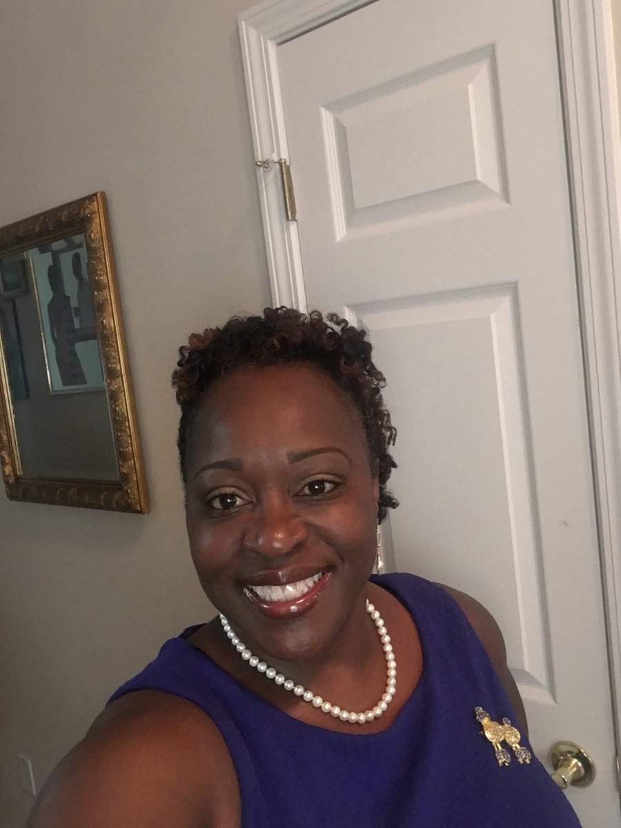 gos_sgrho's tweet photo. Congratulations to the #SERegionSGRho Rhoer Advisor of the Year, Michelle Banks, and Rhoer of the Year, Jasmine Bass! We are proud of you! #SigmaGammaRho #SGRho #GammaOmicronSigma #GOSshine https://t.co/prnQCGM0Sl