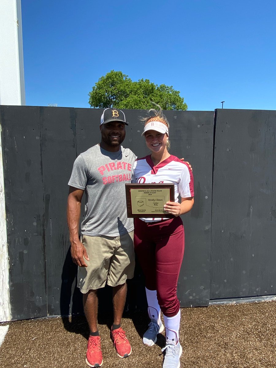 softball_byng's tweet photo. Great day out in the heat! #AllStaters @addison_mcgill @Krosbyclinton https://t.co/zoK2OGzsJi