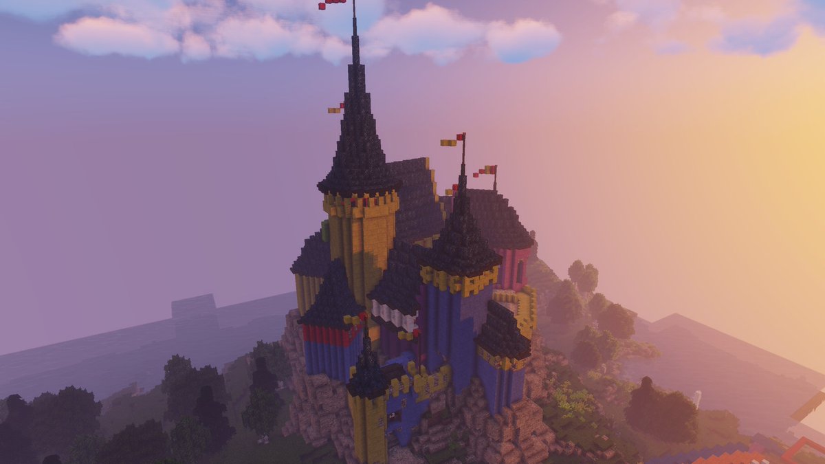 I am building a castle on the Conquest of Vanilla server for the hub project. Still have to do the bailey and some misc structural enhancements. I will be streaming this tomorrow <a href="/King0light/">LostViber</a> #WeAreConquest