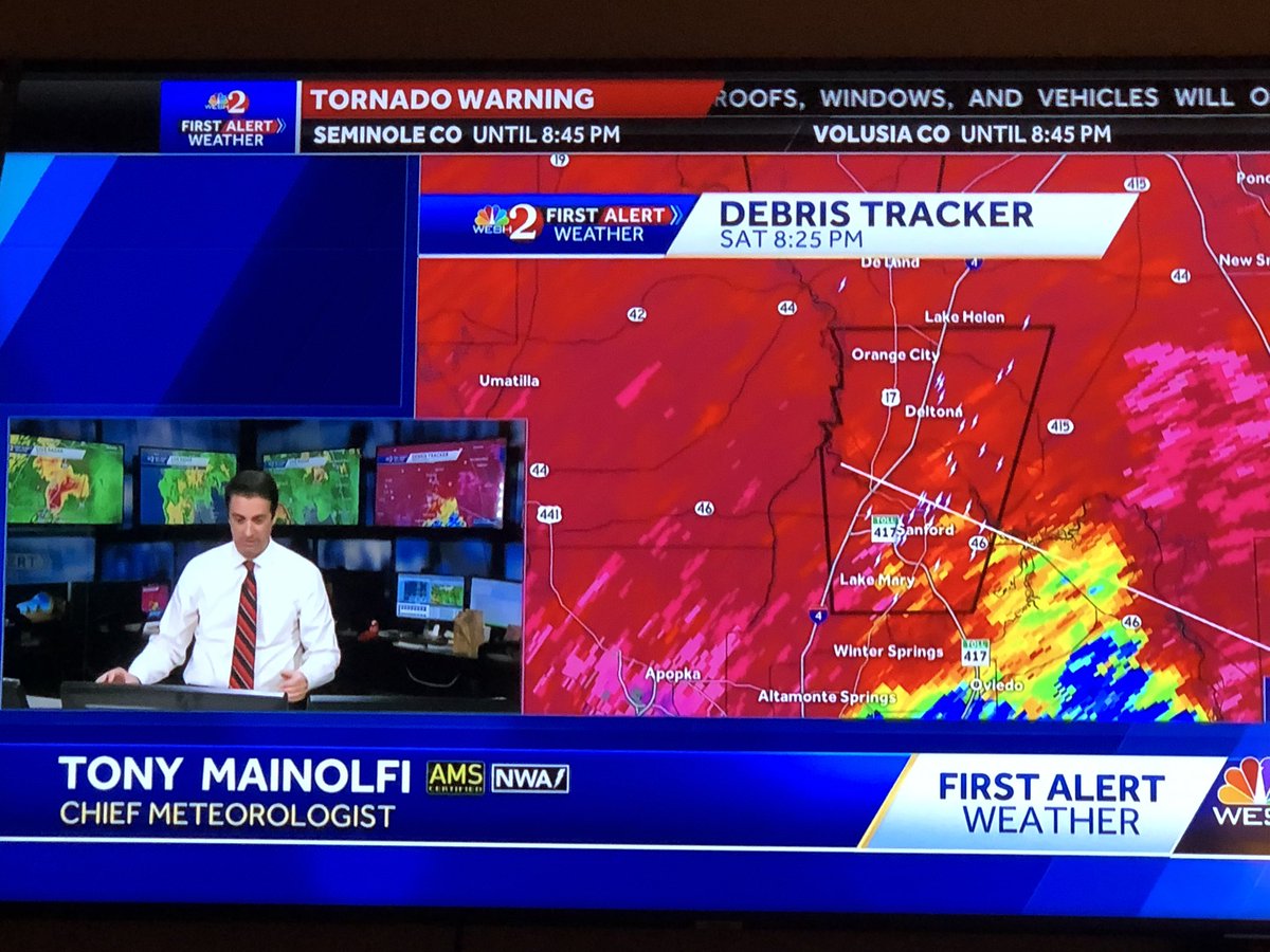 AngelaMSmith10's tweet photo. Thanks to @TMainolfiWESH and @DanBillowWESH for keeping everyone updated on the storms. 🌪⛈ https://t.co/8Do3wklDjT