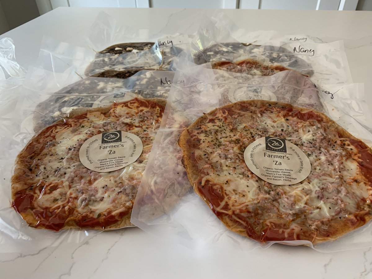 fyfemillar's tweet image. Got some time yesterday to visit our friends @zenZaPizzeria for some vacuum packed pies. Had one tonight. Incredible. @Downtown_London @LibroCU #loyal2localchallenge