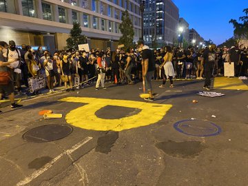 View image on Twitter