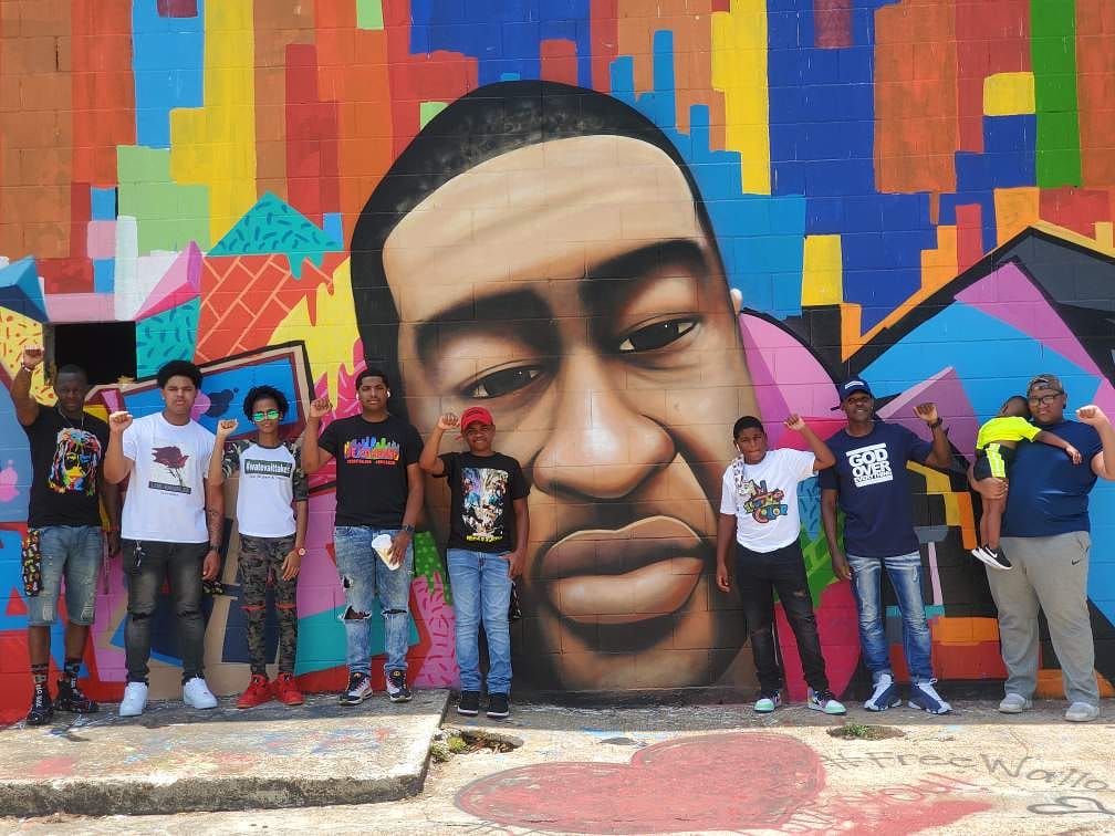 #Everyone!!
Really appreciate all the birthday shout outs, #calls, #messages, #facetimes, all the #love from #friends and #families, really meant so much to me. I appreciate the youth that came out today to take a few photos with me even though it was last minute.