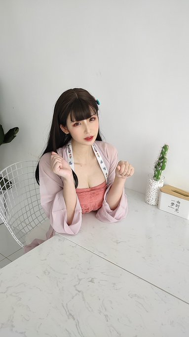 コスプレイヤー爱老师_PhD のTwitter画像47