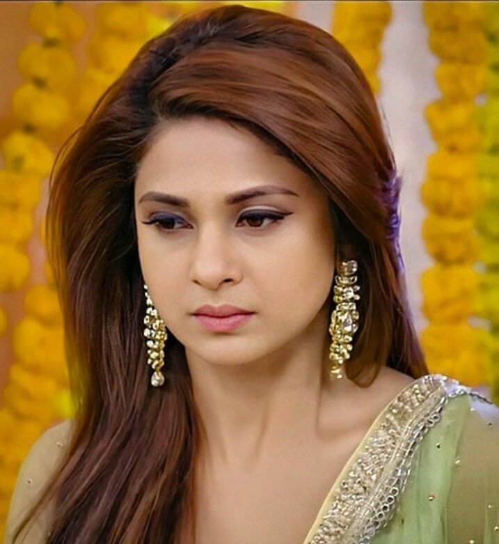 This is how Jennifer Winget made us go awww repeatedly! - Tellyexpress