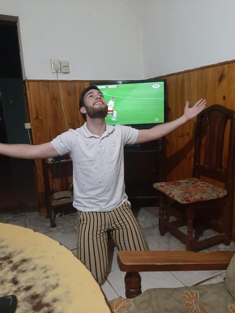 Entras a tw aburrido y hay bardo