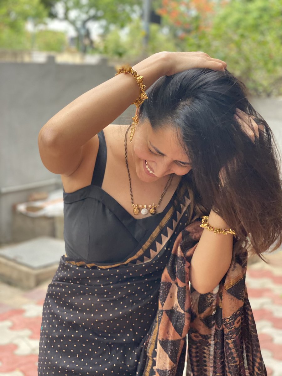 anusuyakhasba's tweet photo. Being raw.. being original.. being rooted..that’s what leads you to take those leaps 🦌 https://t.co/1H75Y0BM9l