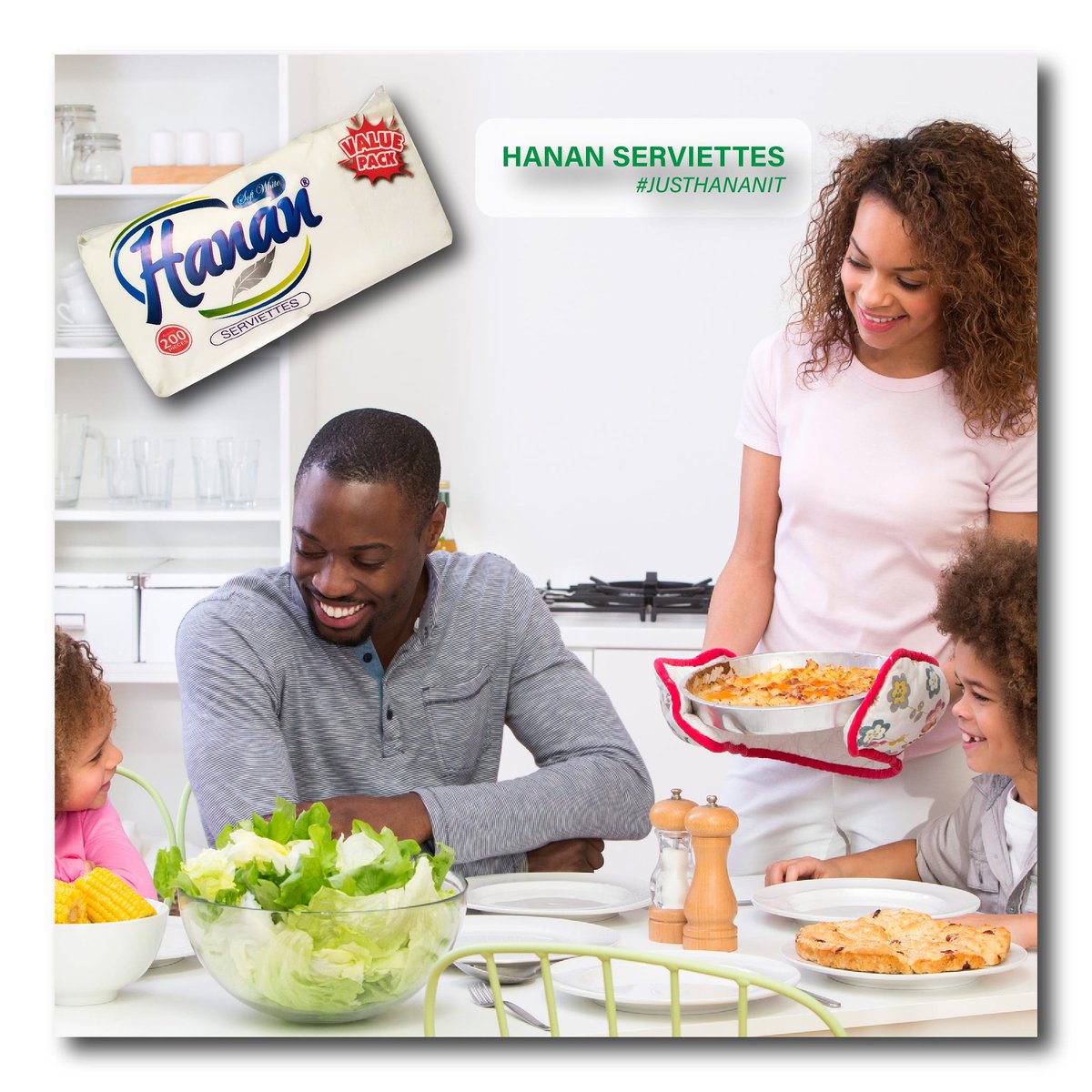 HananProducts's tweet photo. Don't let mealtime messes get in the way of your family dinner! With Hanan Serviettes, one sheet will keep you covered the whole meal through. #justhananit #comesinhandy https://t.co/MoCSbPn5WN