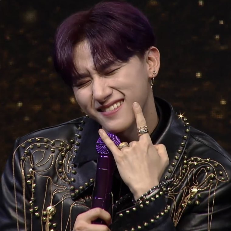 chaekwonkitties's tweet photo. hii guys,, i’ve decided to move accounts as i don’t feel comfortable on this one anymore )): but i will keep this acc as a backup!! if you would still like to be moots, my new one is @HOSHlVERSE 🥺🥺 https://t.co/jc0nuObSdt