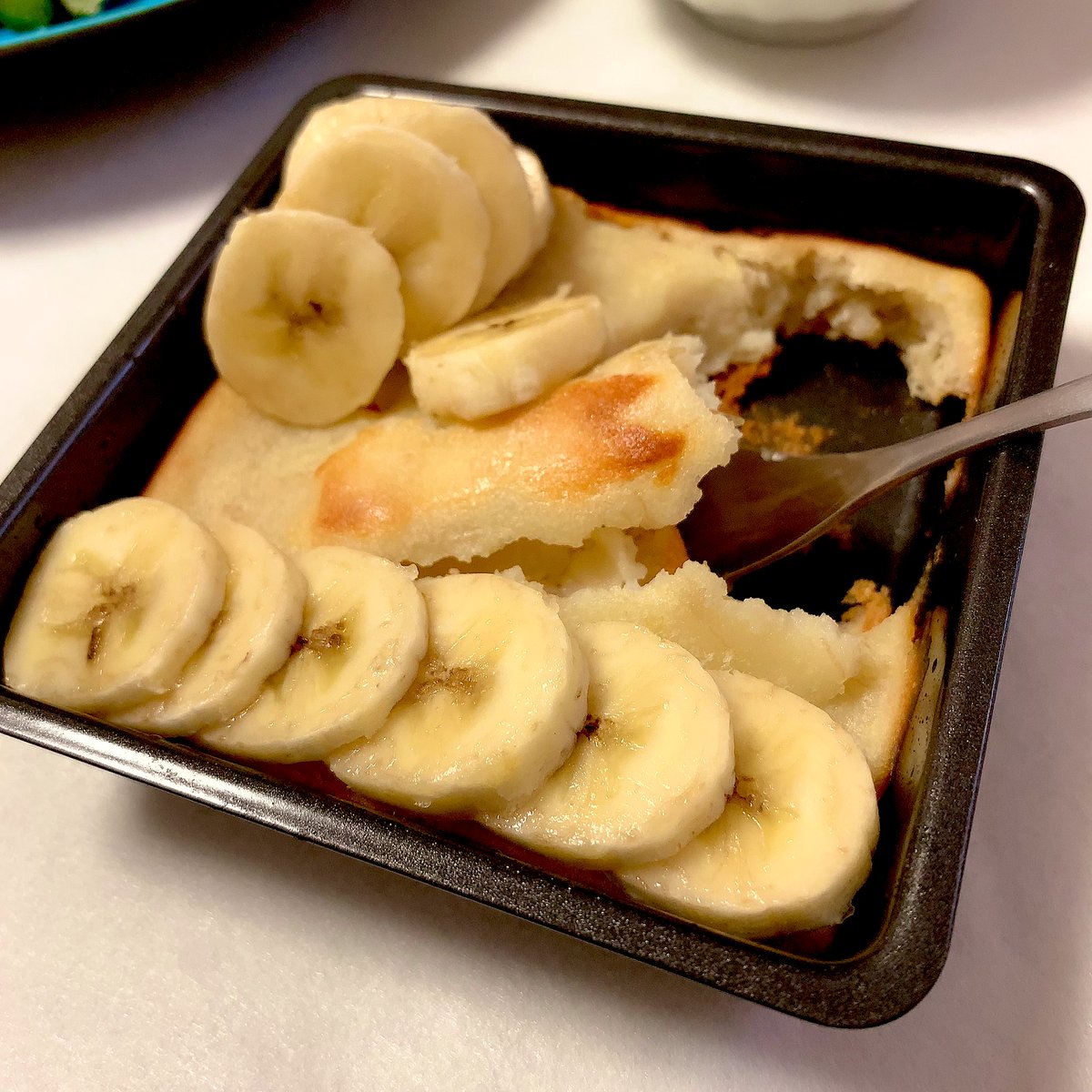 Yucorin 米粉バナナおからパン スプーンで食べてる時点でパンなのか謎だけど めちゃめちゃ美味しかった 米粉 乾燥おから バナナ 豆乳or牛乳 レーズン それにしても2枚めの青いお皿はトルコの魔除 ナザールボンジュウに似てる 創作料理lab Yucorin 米粉バナナおからパン スプーンで食べてる時点でパンなのか謎だけど めちゃめちゃ美味しかった 米粉 乾燥おから バナナ 豆乳or牛乳 レーズン それにしても2枚めの青いお皿はトルコの魔除 ナザールボンジュウに似てる 創作料理lab