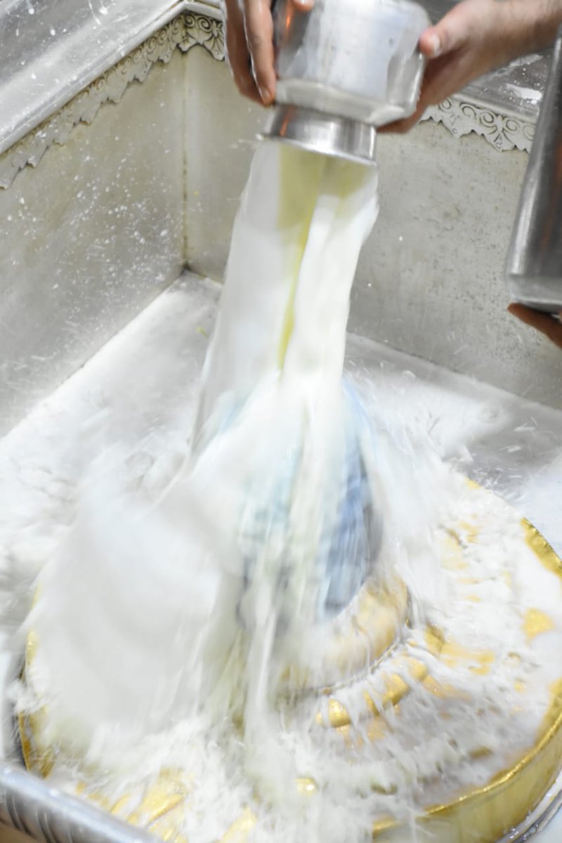 nationfirstravi's tweet image. आज दिनांक 07-06-2020 को श्री काशी विश्वनाथ मंदिर में मंगला आरती।
💐💐🙏 हर हर महादेव  💐💐🙏
#ShriKashiVishwanath #ManglaAarti #CorridorProject #Varanasi