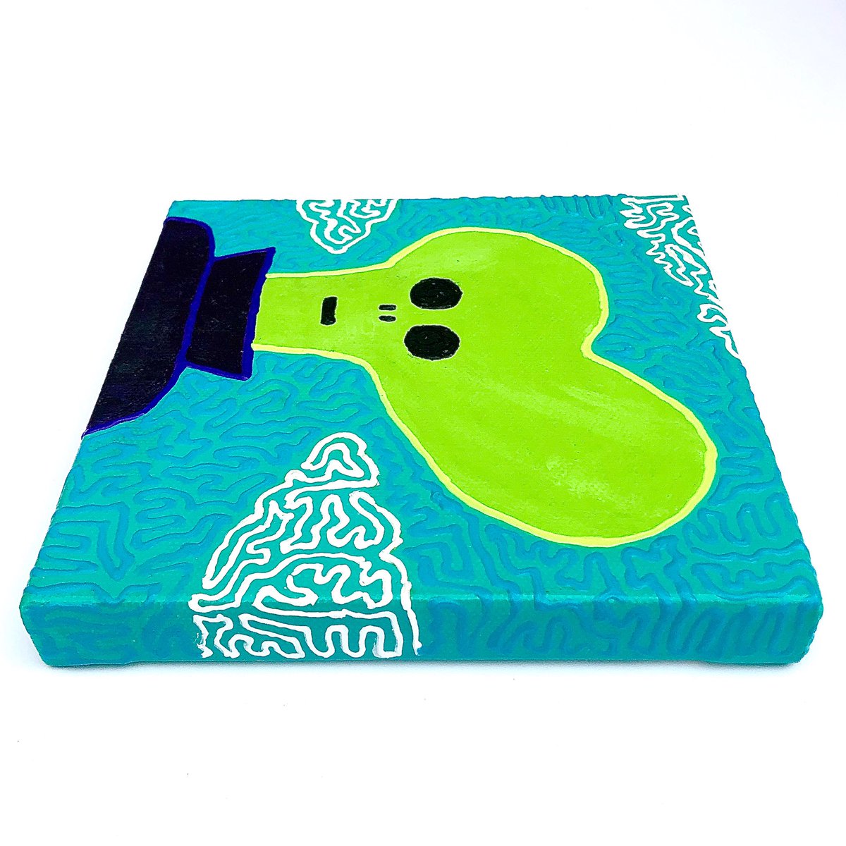 WillSquigDesign's tweet photo. On my Etsy Shop. Green and Violet Alien, Blue and White Squiggle on Turquoise, acrylic paint and fabric paint on canvas, 6”x6”. A part of my new Alien series. Large work@ https://t.co/XuMTfjfuYQ #aliens #acrylic  #popart #absract #interiordesign #homedecor #graffiti #art #etsy https://t.co/rqCZGKQW14