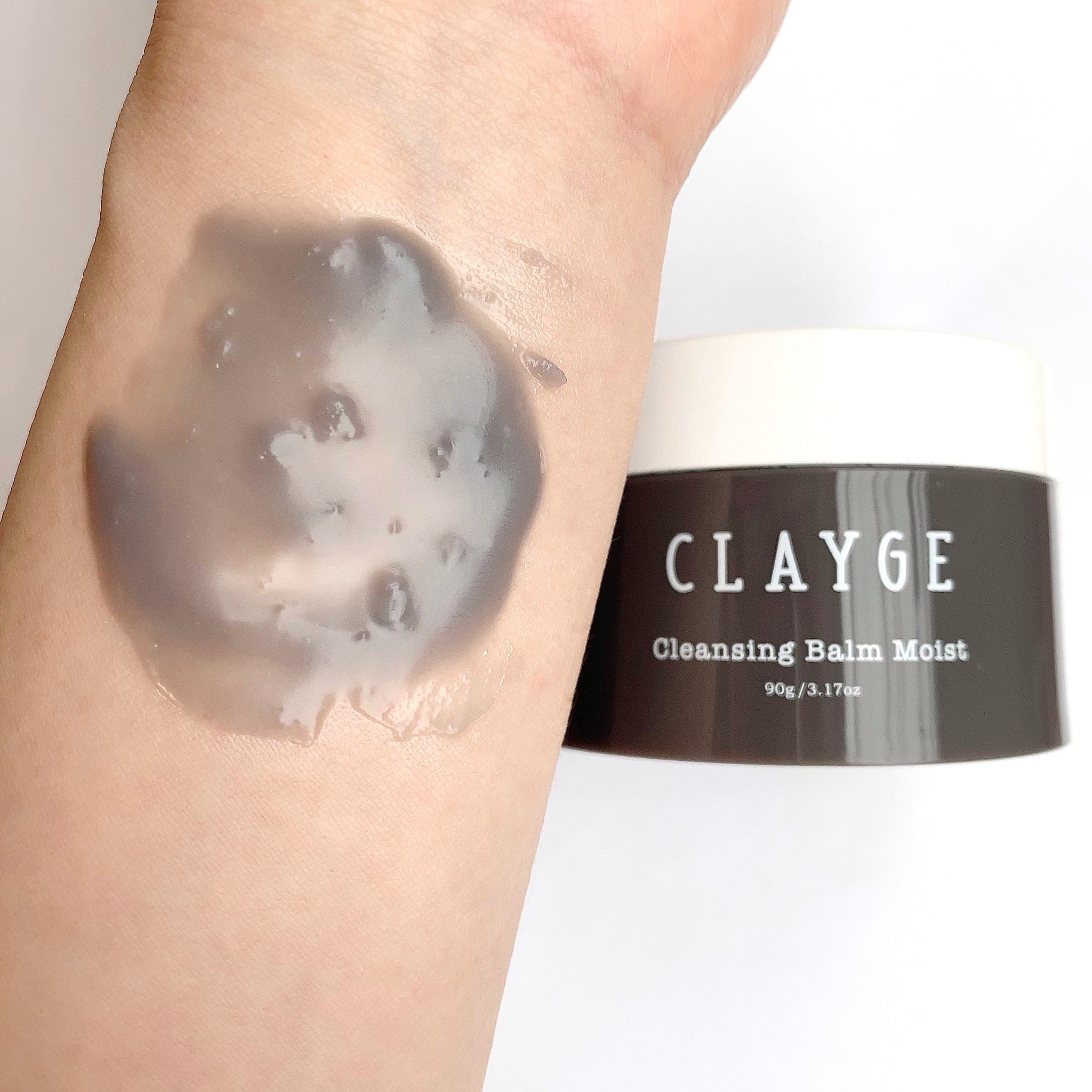 ふみ子 ブルベ冬 顔から砂利が出てくる と話題になったclayge クレージュ の黒いクレンジングバーム 90g 1 760円税込 毛穴とくすみにむっちゃいい メイク落ちもいいし後肌はしっとり 毎日使っていいのか心配になるほど毛穴すっきりした