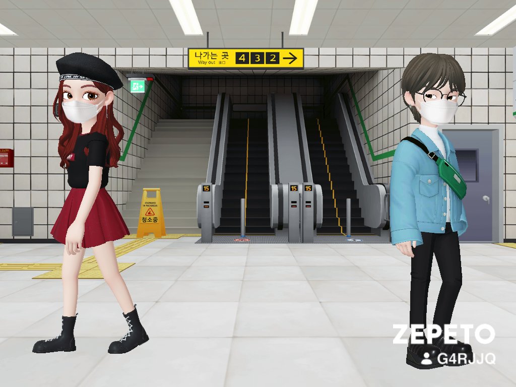 forphp_'s tweet image. social distancing pa rin dapat, diba? @joxstyles

#StuckSayoPHP
#PHPcoversChicser
@_PHPmusic
#PHPMusic