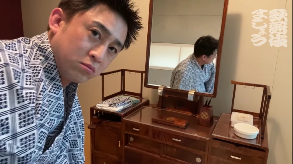 日本人なら伝統芸能 #歌舞伎 の化粧、#隈取（くまどり）くらい出来る