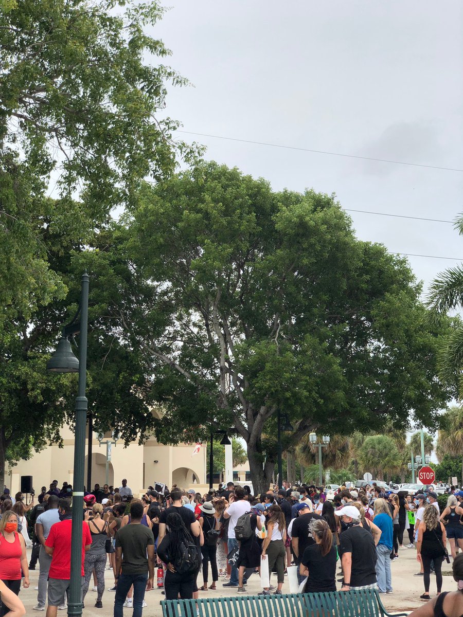 Together we stand strong🔋✊🏾 #CKES #LLTLC  #blm