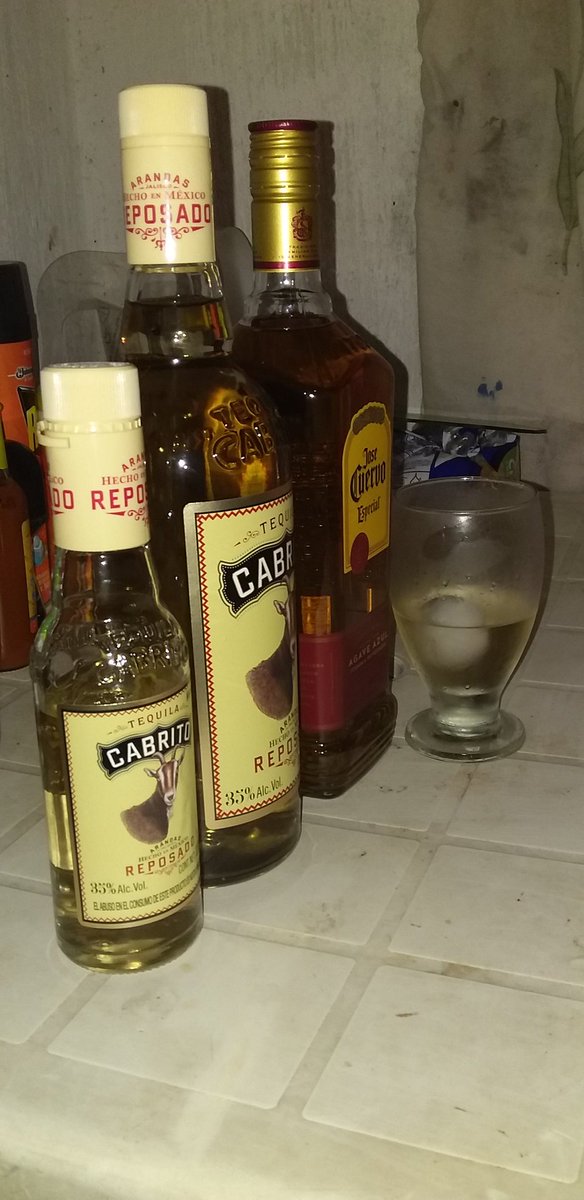 PabloAureliano's tweet photo. Aki relajandome alguien ke me acompañe!!! https://t.co/Am2LlLrkji