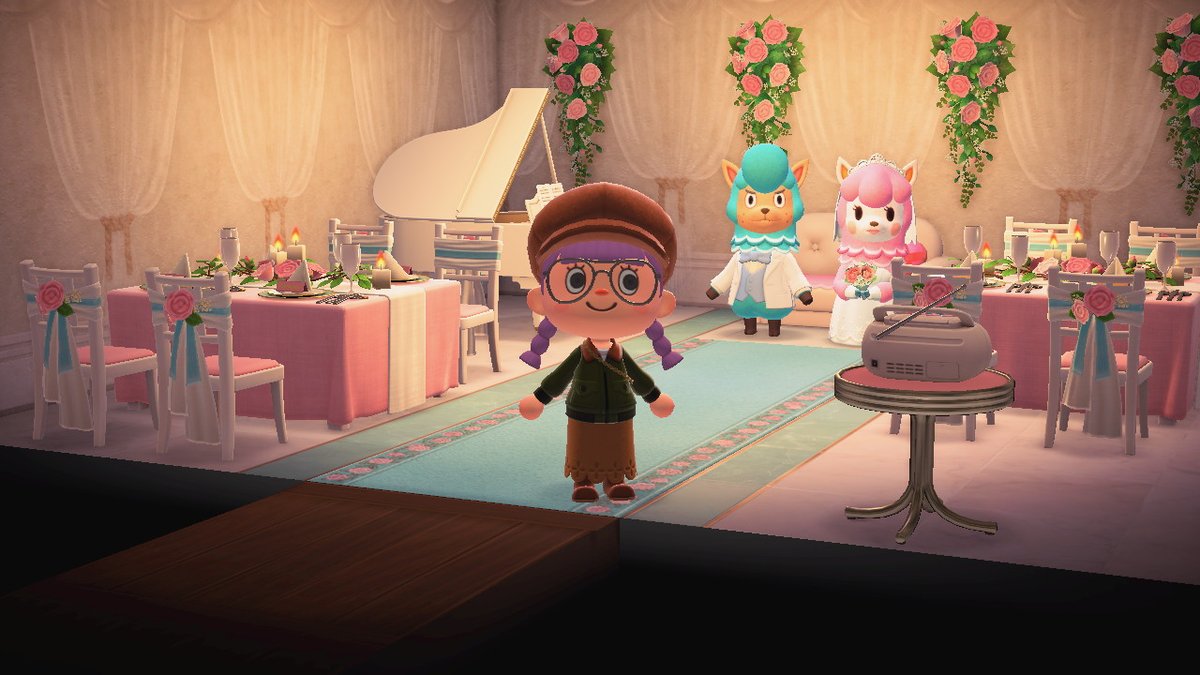 Audiet0wn's tweet photo. i take a picture with them everyday heheh #AnimalCrossing #ACNH #NintendoSwitch https://t.co/SlHtD1ygFF