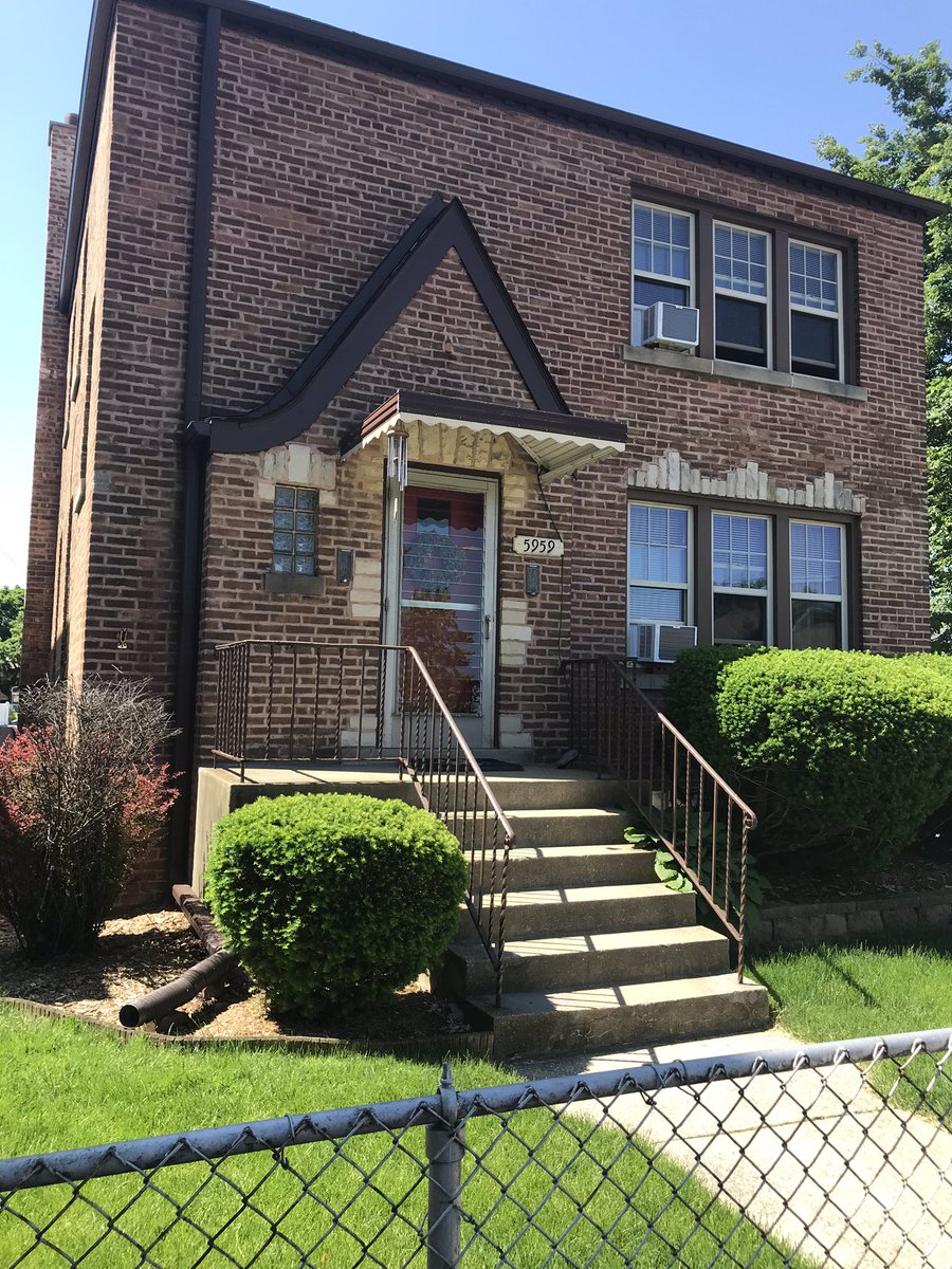 williegermino's tweet image. #inspection #practicingsocialdistancing #saturdaymorning #2flats2unitsbuilding