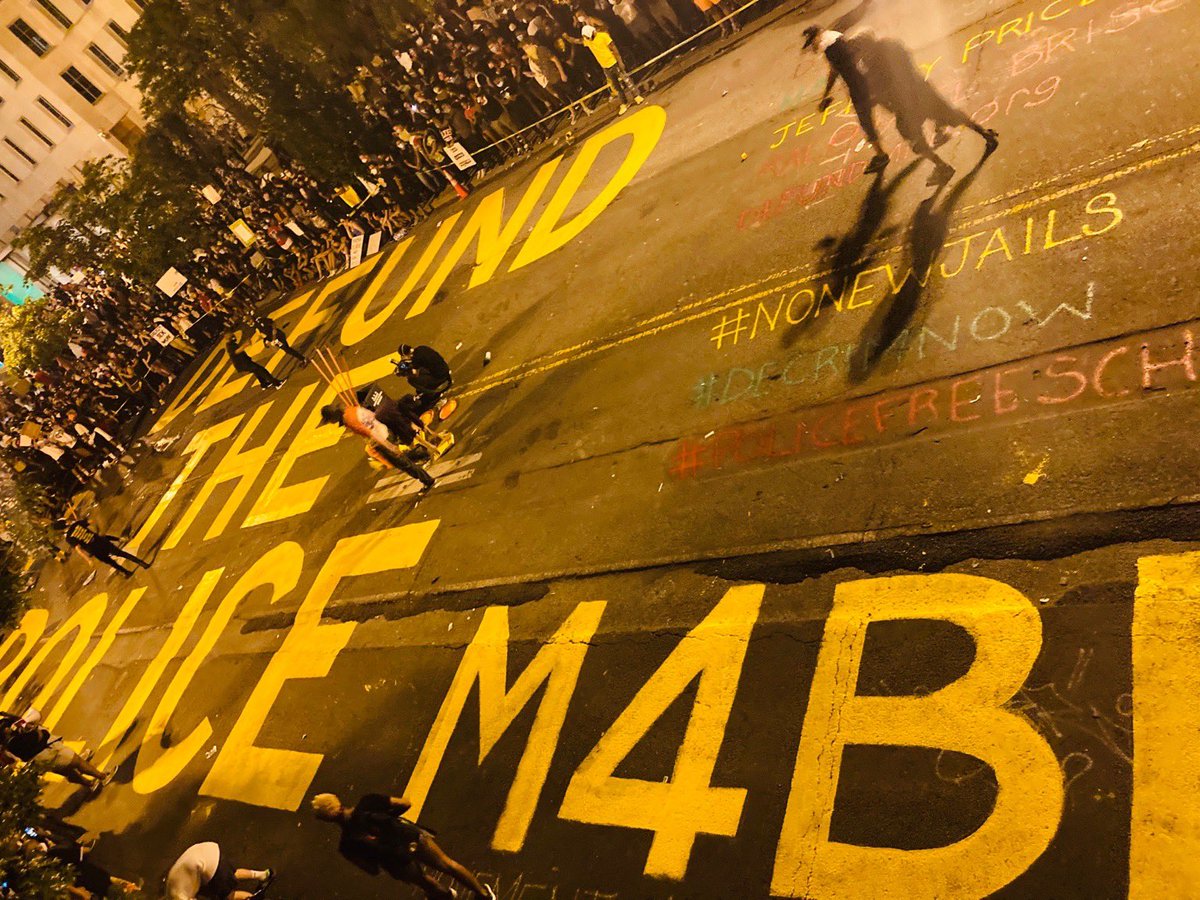 DMVBlackLives's tweet photo. Fixed it! Tell @MayorBowser
BLACK LIVES MATTER = #DefundPolice  
Go to https://t.co/FgJ39qyfDm for more info!

#BlackLivesMatter #BlackLivesMatterDC #BLMDC #AbolishThePolice @Mvmnt4BlkLives @byp100 #InDefenseOfBlackLife  #M4BL #StopMPD https://t.co/9RitA4g7ro