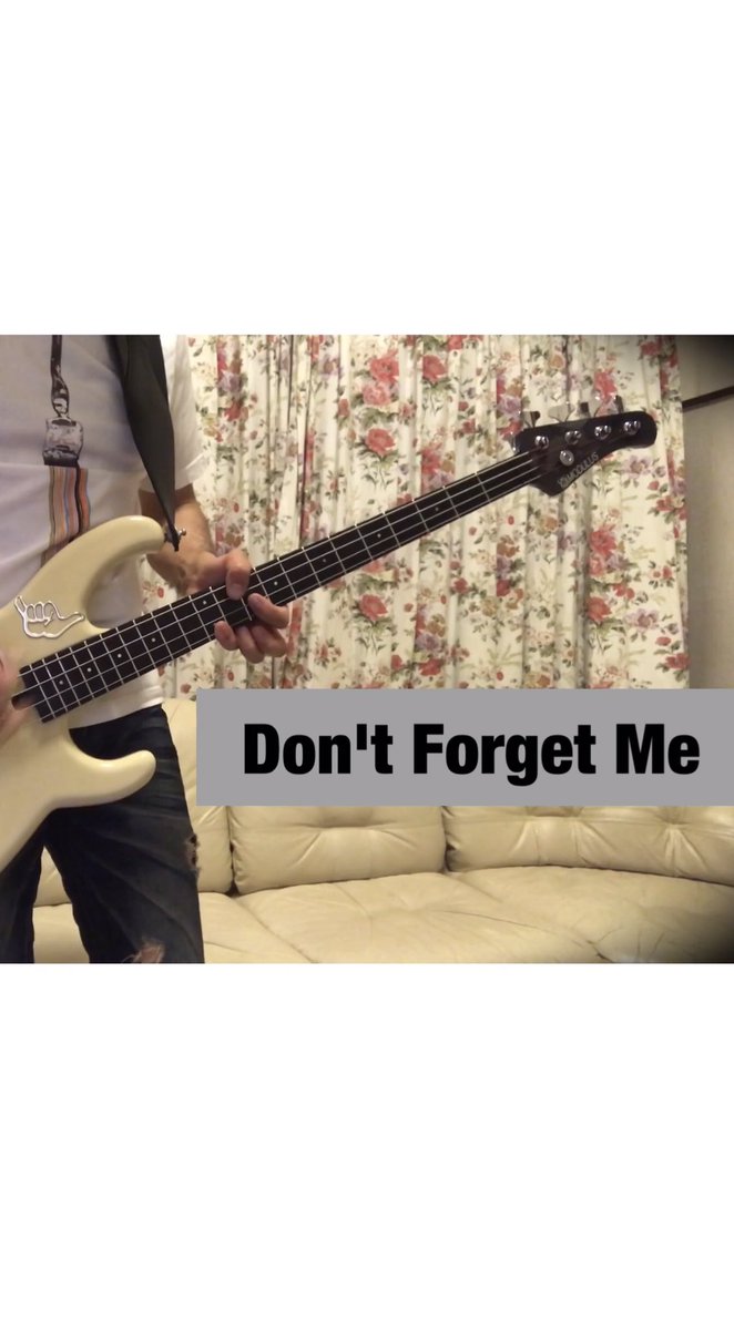 taira_atsushi's tweet photo. 久しぶりの自撮り🎶 #gkplex #garageband #ipadpro #beyondtubepreamp #ニーヴくん
#rhcpbasscover #redhotchilipeppers #dontforgetme #flea #modulusbass #lanepoorpickup
Don't Forget Me ー Red Hot Chili Peppers Bass Cover https://t.co/BD4IVqj0mU @YouTubeより https://t.co/o0kAhIgkBq