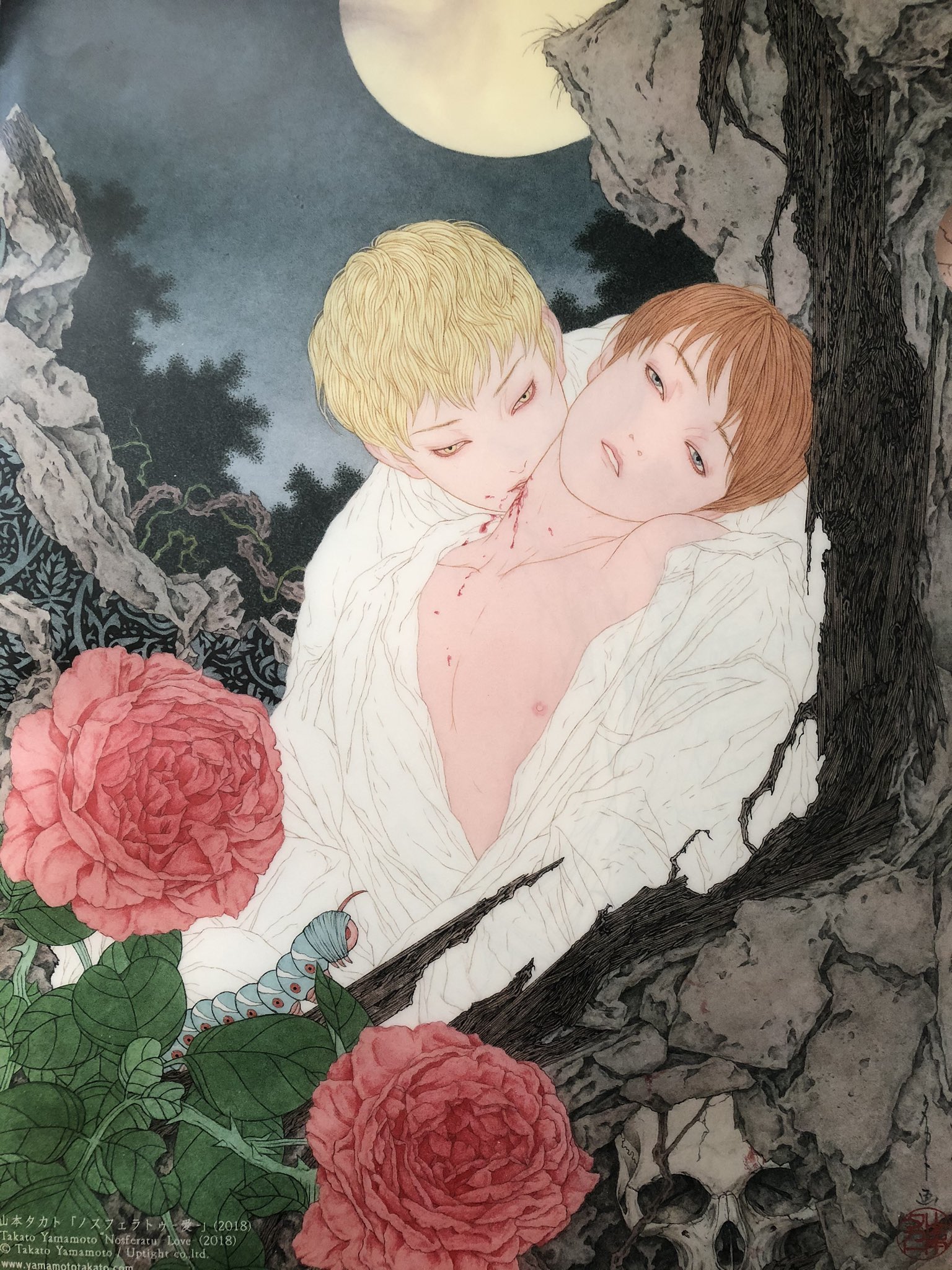 Twitter 上的 まゆ 私 山本タカト先生の描かれる美少年美青年 特に吸血鬼のシリーズの彼らが滅茶苦茶好きなんですけど 見る度に若い頃の 今も若いけど 遣都くんに重ねちゃうんですよね この構図で全役遣都一人で実写で撮ってくれませんか T Co