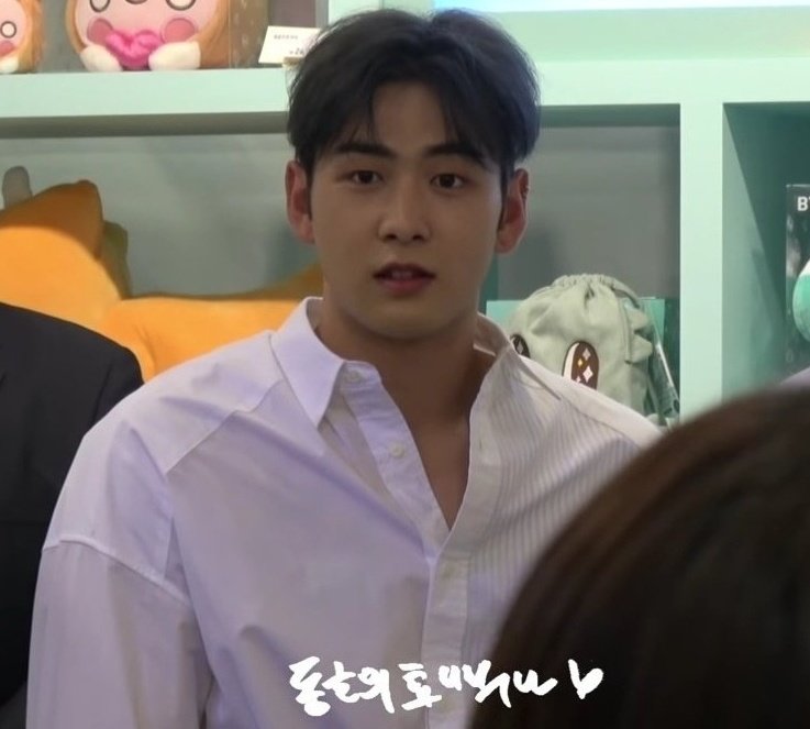 timetobaekho's tweet photo. 190607 #백호 https://t.co/yZBHYMoP4b